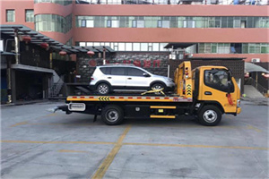 梓潼汽车紧急补胎换胎救援